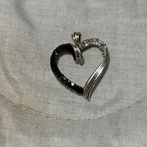 Elegant Silver and Black Heart diamond Pendant